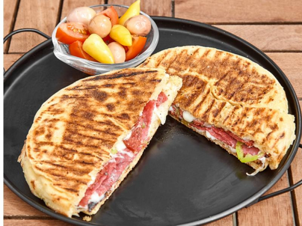 karışık bazlama tost 