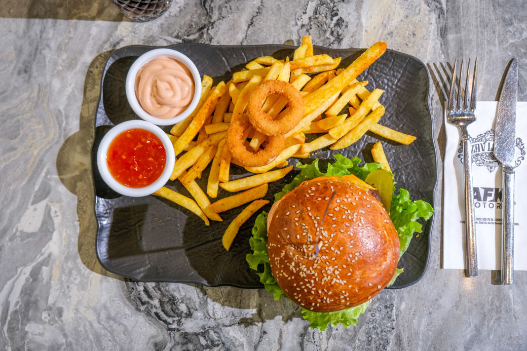 Kaburga Burger