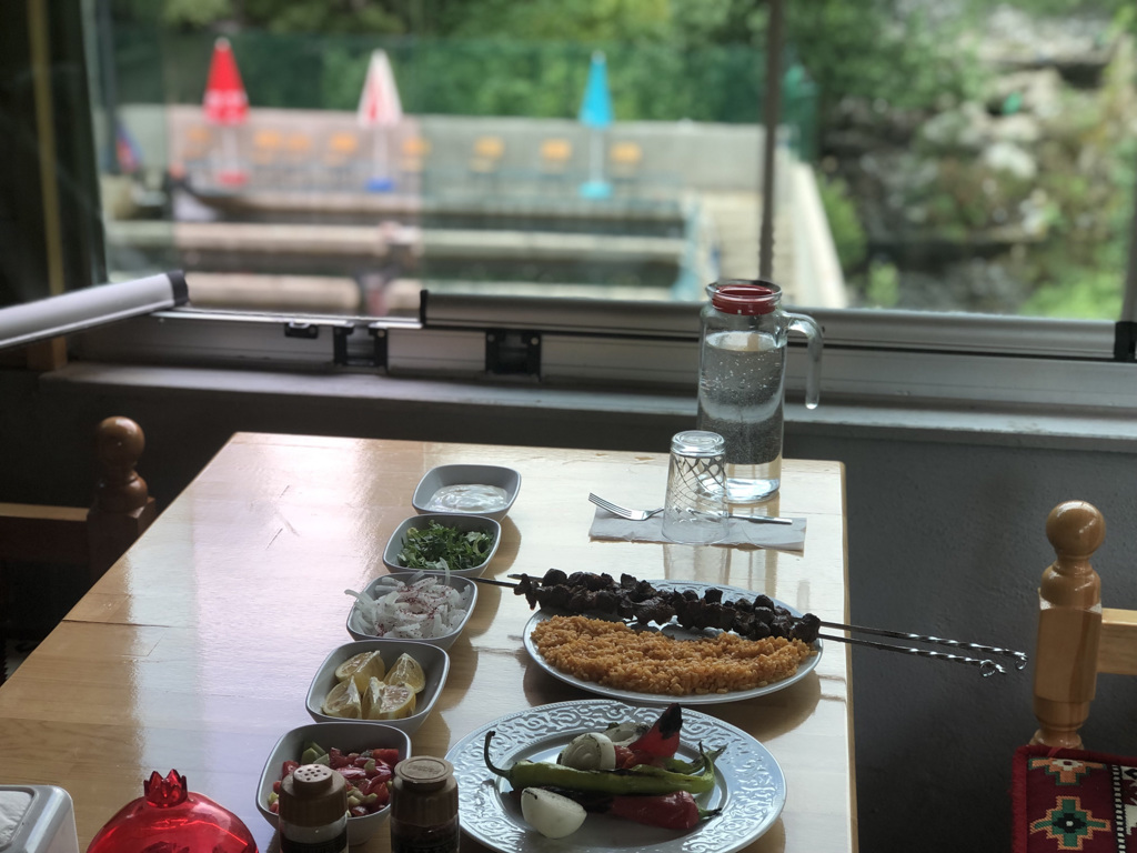 Kuzu şiş