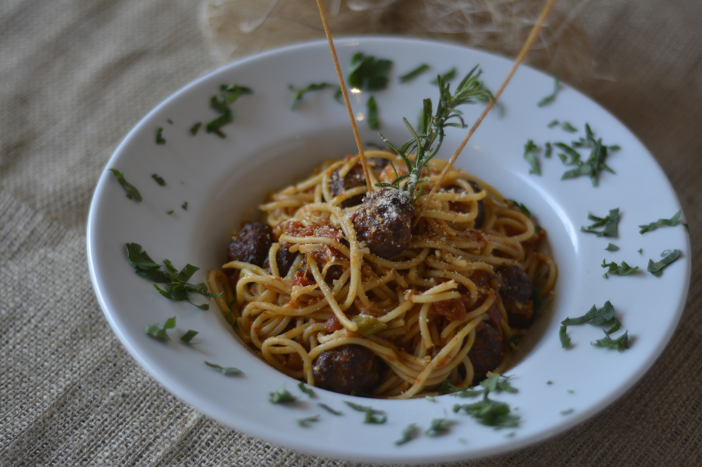 MEATBALL SPAGHETTİ