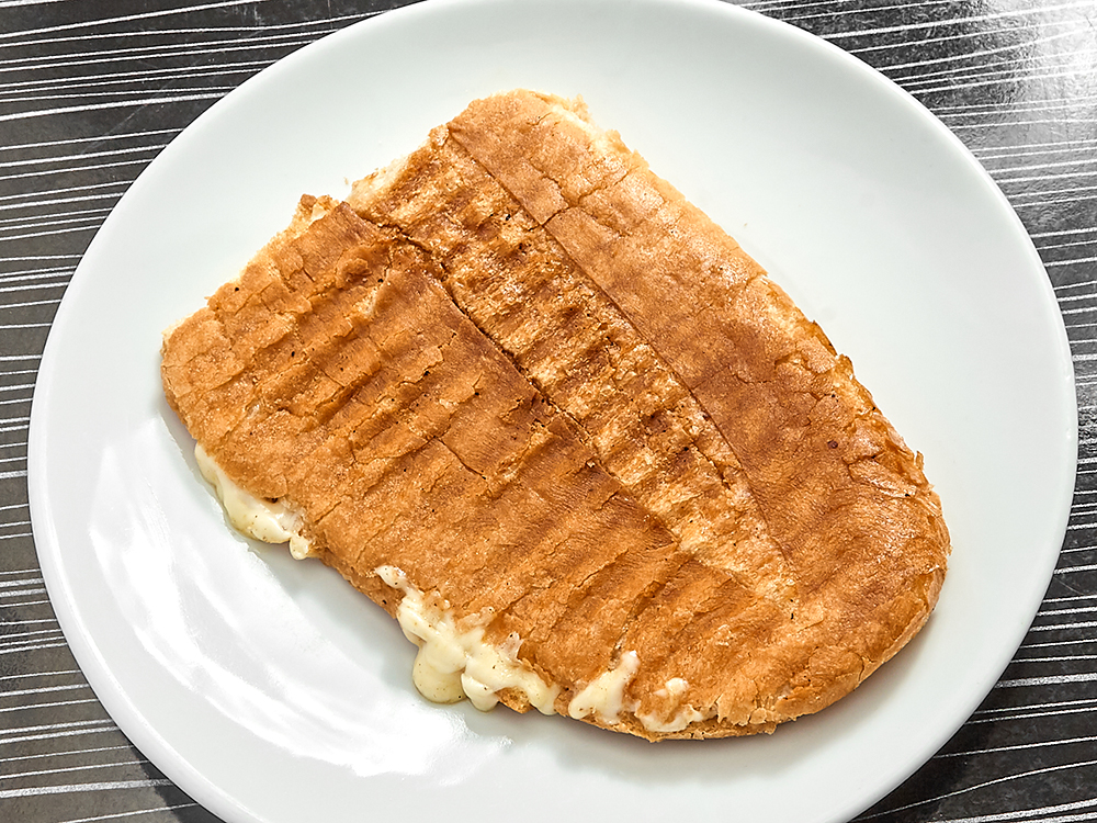 Kaşarlı Tost (yarım ekmek)