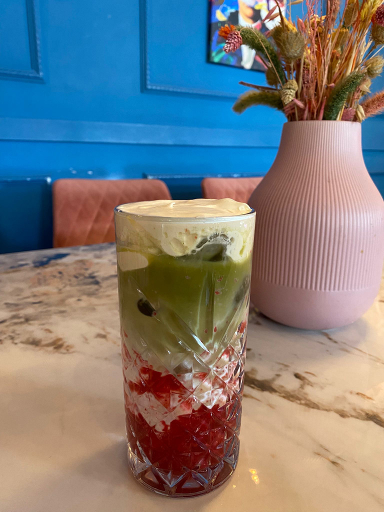Himbeer White Chocolate Matcha Ice