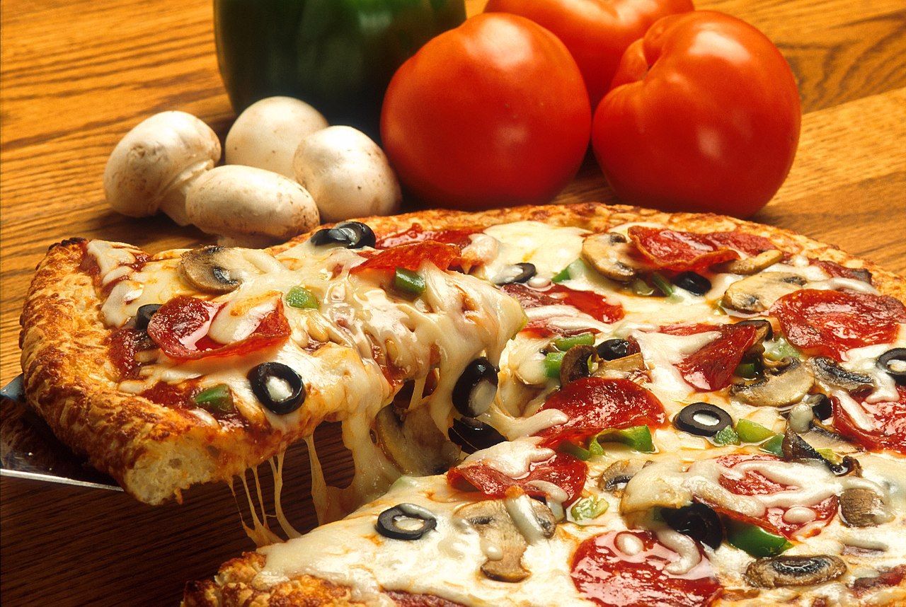 Türk Usulü Pizza