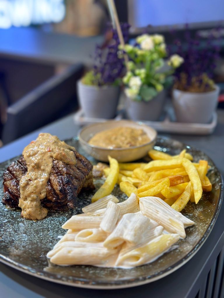 PAPER STEAK