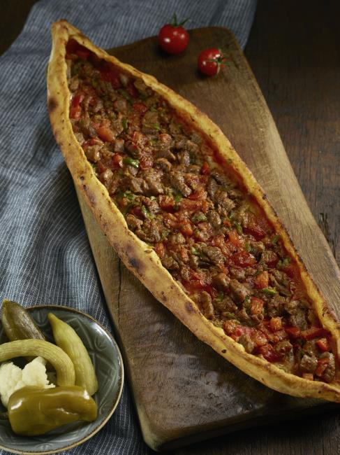 Kuşbaşılı Pide