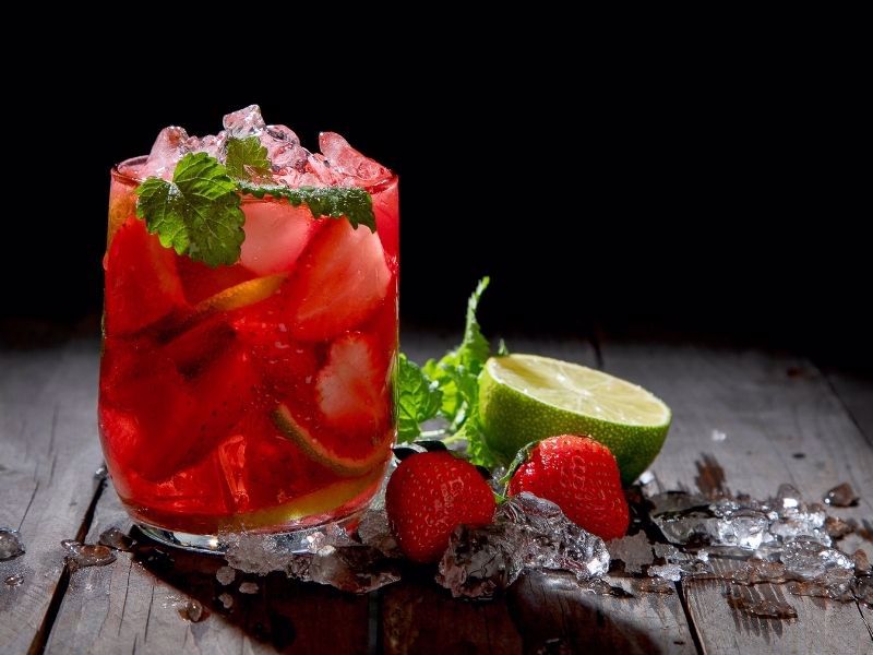 STRAWBERRY MOJİTO