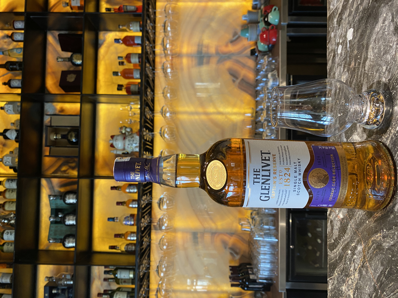 THE GLENLIVET CAPTAN’S RESERVE 1824