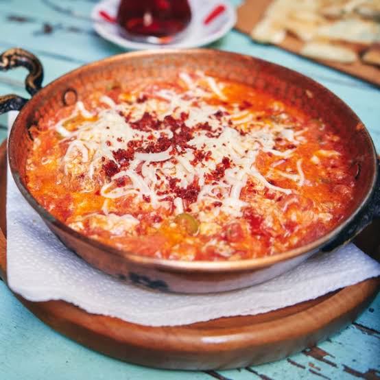 Kaşarlı Menemen 