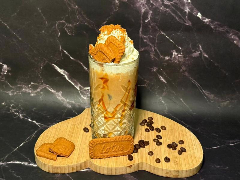 Lotus Biscoff Ice Latte