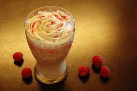 BERRY WHITE MOCHA