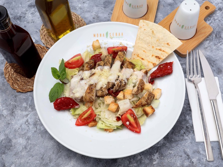 Tavuklu Sezar Salata