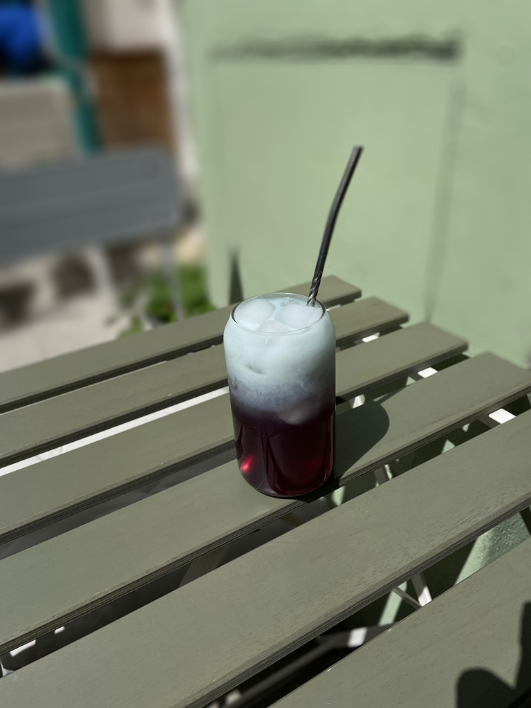 Sütlü buzlu çaylar