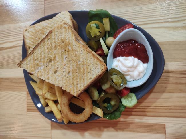 Toast (mixed/double cheese)