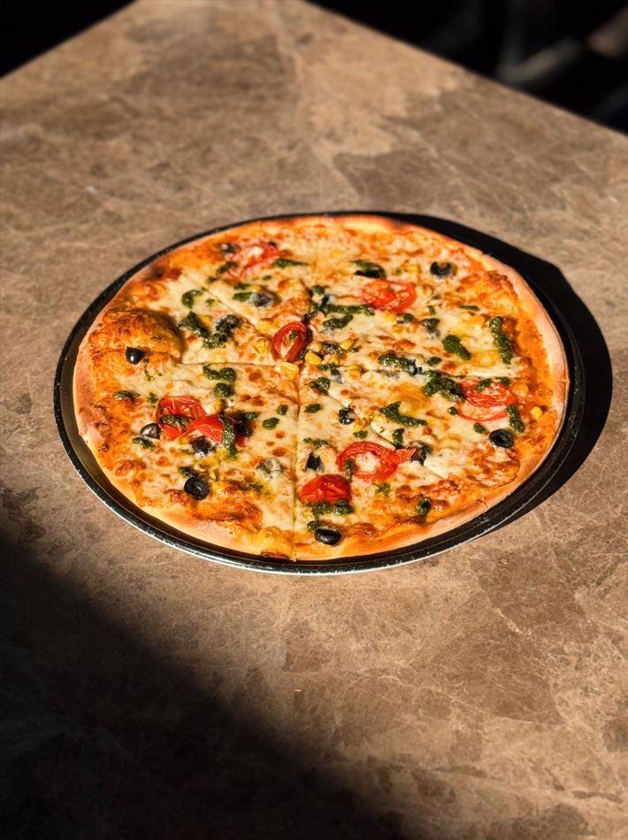 Akdeniz Pizza